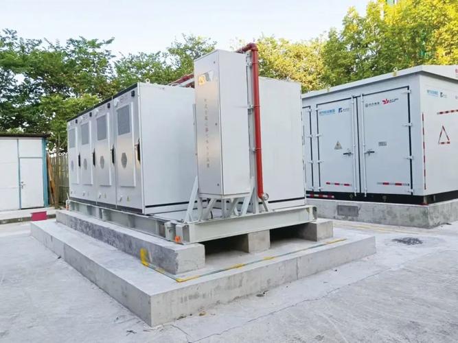 2兆瓦光伏发电配套储能系统 从设备选型到2MW/4MWh电化学储能接入